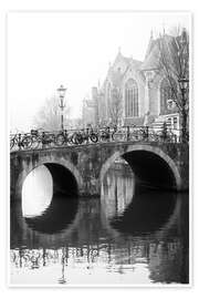 Wandbild Brücke an einem nebligen Morgen in Amsterdam - George Pachantouris