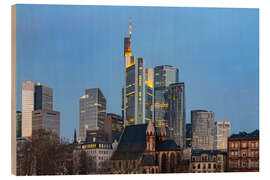 Cuadro de madera Skyline Frankfurt at blue hour in the morning - Jan Wehnert