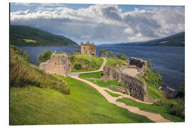 Cuadro de aluminio Urquhart Castle at Loch Ness, Schottland