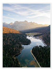 Reprodução Sunset at Lake Misurina in the Dolomites - Andreas Wonisch