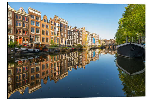 Alubild Amsterdam an einem sonnigen Morgen