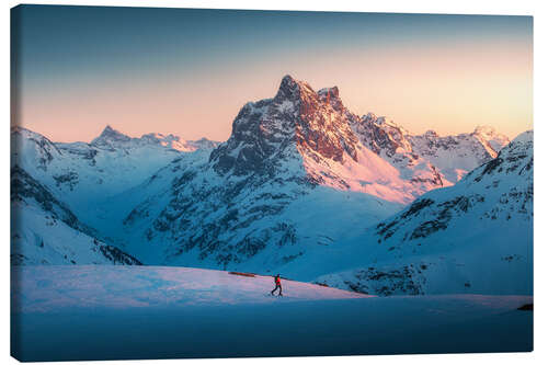 Lienzo Ski tourer with Patteriol in the background at sunset