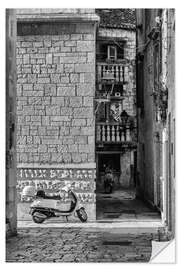 Wandsticker Italienischer Roller in der Altstadt - Mikolaj Gospodarek