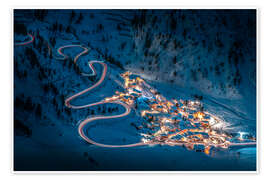 Wall print Bergdorf Stuben at night - Lucas Tiefenthaler