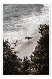 Wandbild Surfer mit Surfbrett am Strand - Matteo Colombo