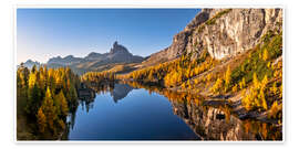 Poster Sonnenaufgang am Lago di Federa in den Dolomiten