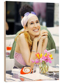 Holzbild Carry Bradshaw mit Bandana und Tulpen