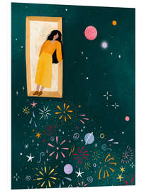 Hartschaumbild Gelbes Kleid lehnt sich aus dem Fenster