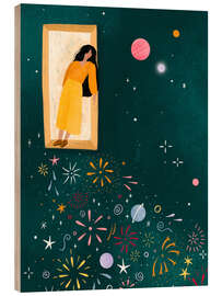 Holzbild Gelbes Kleid lehnt sich aus dem Fenster