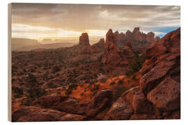 Holzbild Arches-Nationalpark bei Sonnenaufgang, USA - Martin Podt