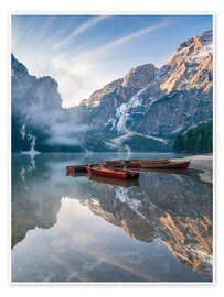 Wandbild Stille - Morgens am Pragser Wildsee Südtirol - Achim Thomae