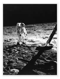 Poster Astronaut Buzz Aldrin im Raumanzug auf dem Mond