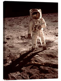 Tableau sur toile Apollo 11, Buzz Aldrin walking near the lunar module, 1969