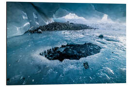 Print på aluminium Inside an ice cave in a Swiss glacier - Marcel Gross